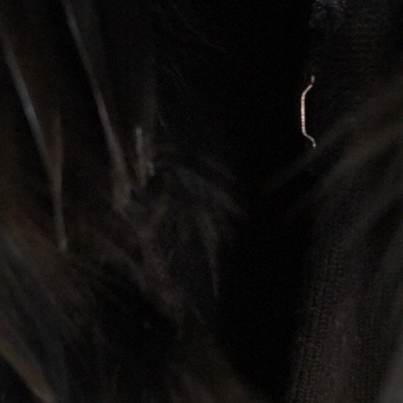 A Cardigan Sweater with Feathers - Picture 6 of 6